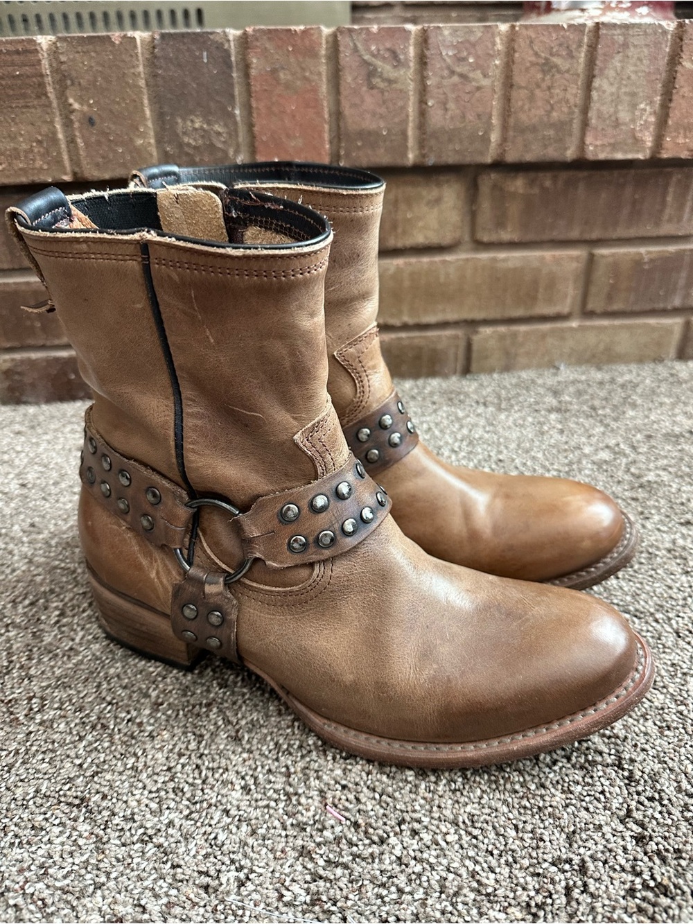 Freebird by Steven RAMONE Studded Leather Harness Ankle Boots Tan Beige Size 9